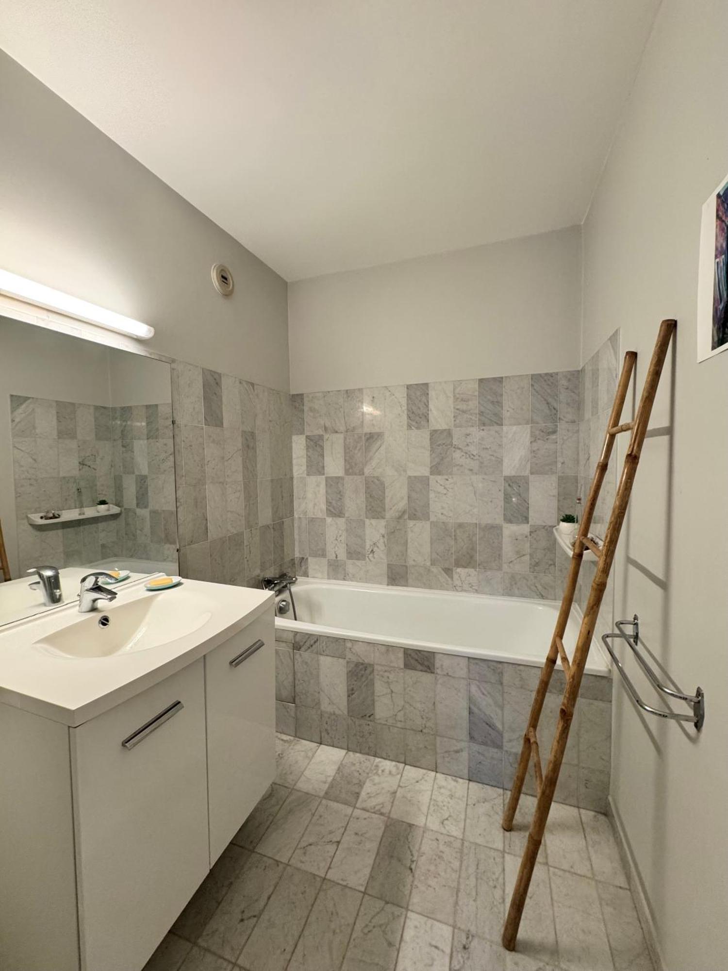 Le Nantais, Centre De Rennes Avec Garage Prive Apartment Bagian luar foto